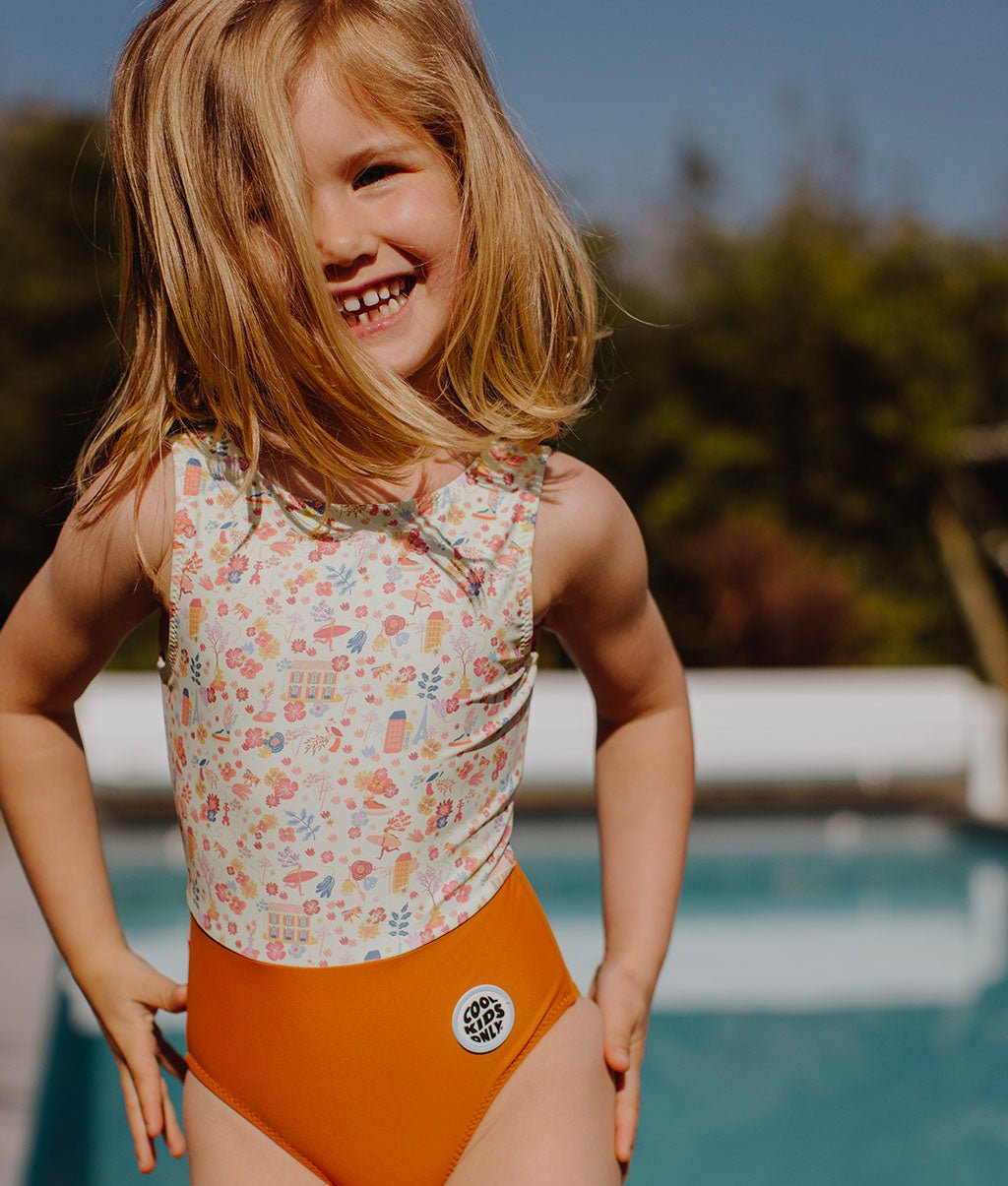 Maillot de Bain Fille Dried Flowers anti-uv, une pièce, Cool Kids Only !