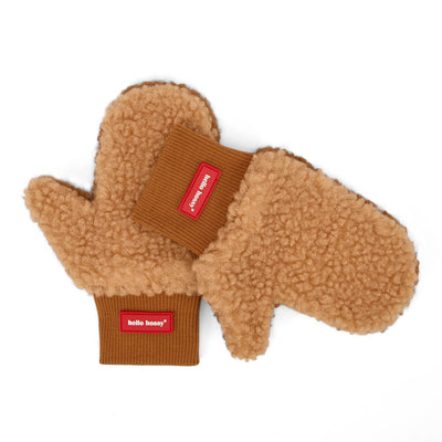 Two-toned teddy mittens Heaty Sven for kids and babies – flat lay - Beige side