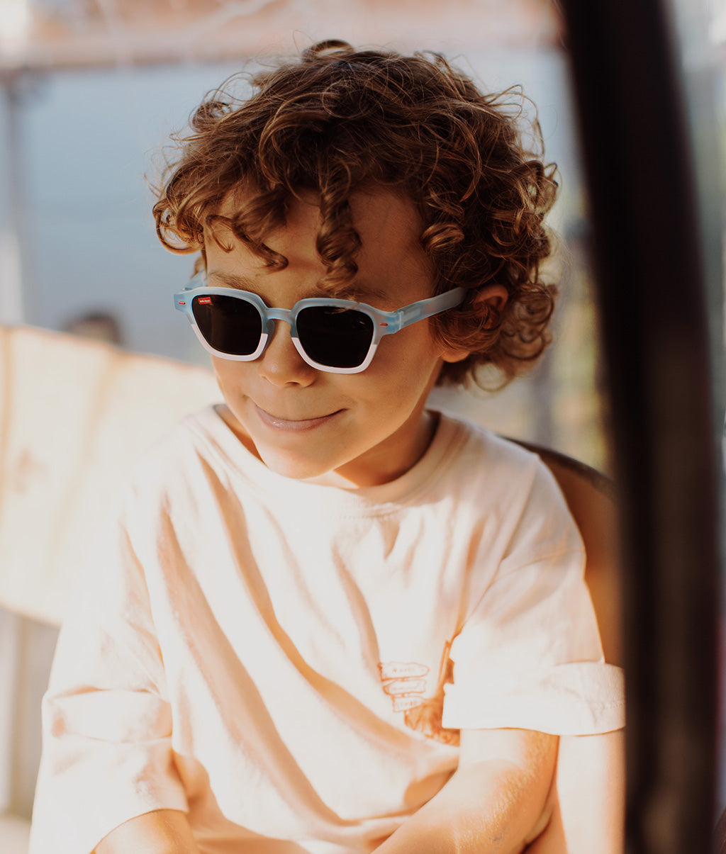 Lunettes de soleil Enfants Mini Kelly, colorées, verres catégorie 3, UV400, verres polarisés, dès 2 ans, Cool Kids Only !