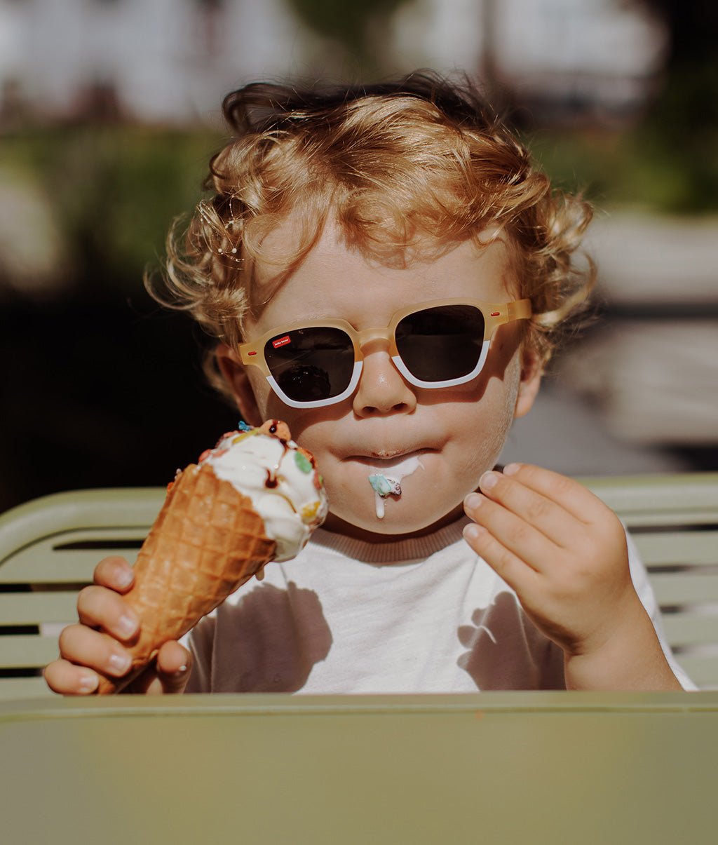 Lunettes de soleil Enfants Mini Edie, colorées, verres catégorie 3, UV400, verres polarisés, dès 2 ans, Cool Kids Only !