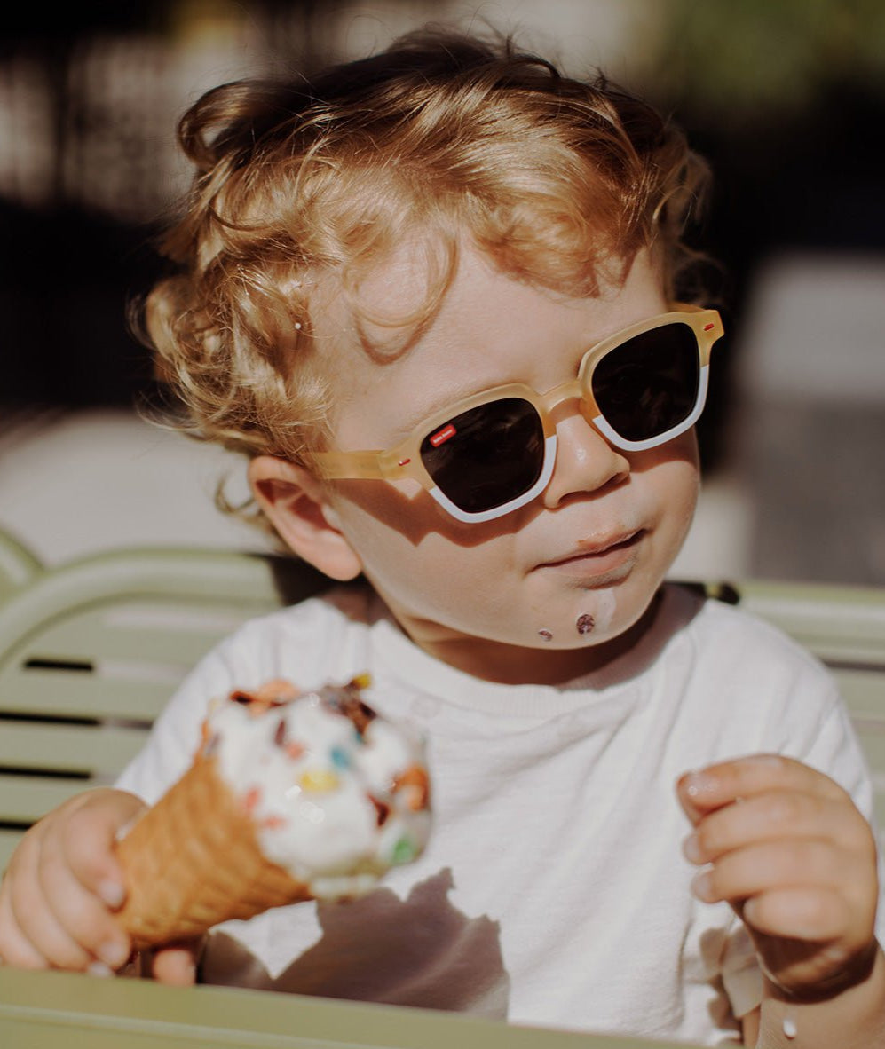 Lunettes de soleil Enfants Mini Edie, colorées, verres catégorie 3, UV400, verres polarisés, dès 2 ans, Cool Kids Only !