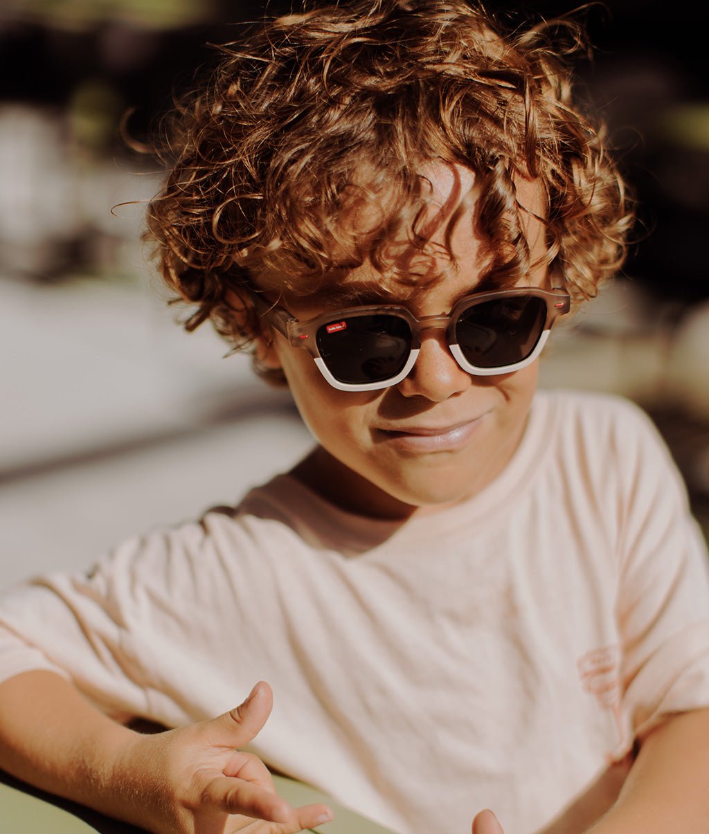 Lunettes de soleil Enfants Mini Jimmy, colorées, verres catégorie 3, UV400, verres polarisés, dès 2 ans, Cool Kids Only !