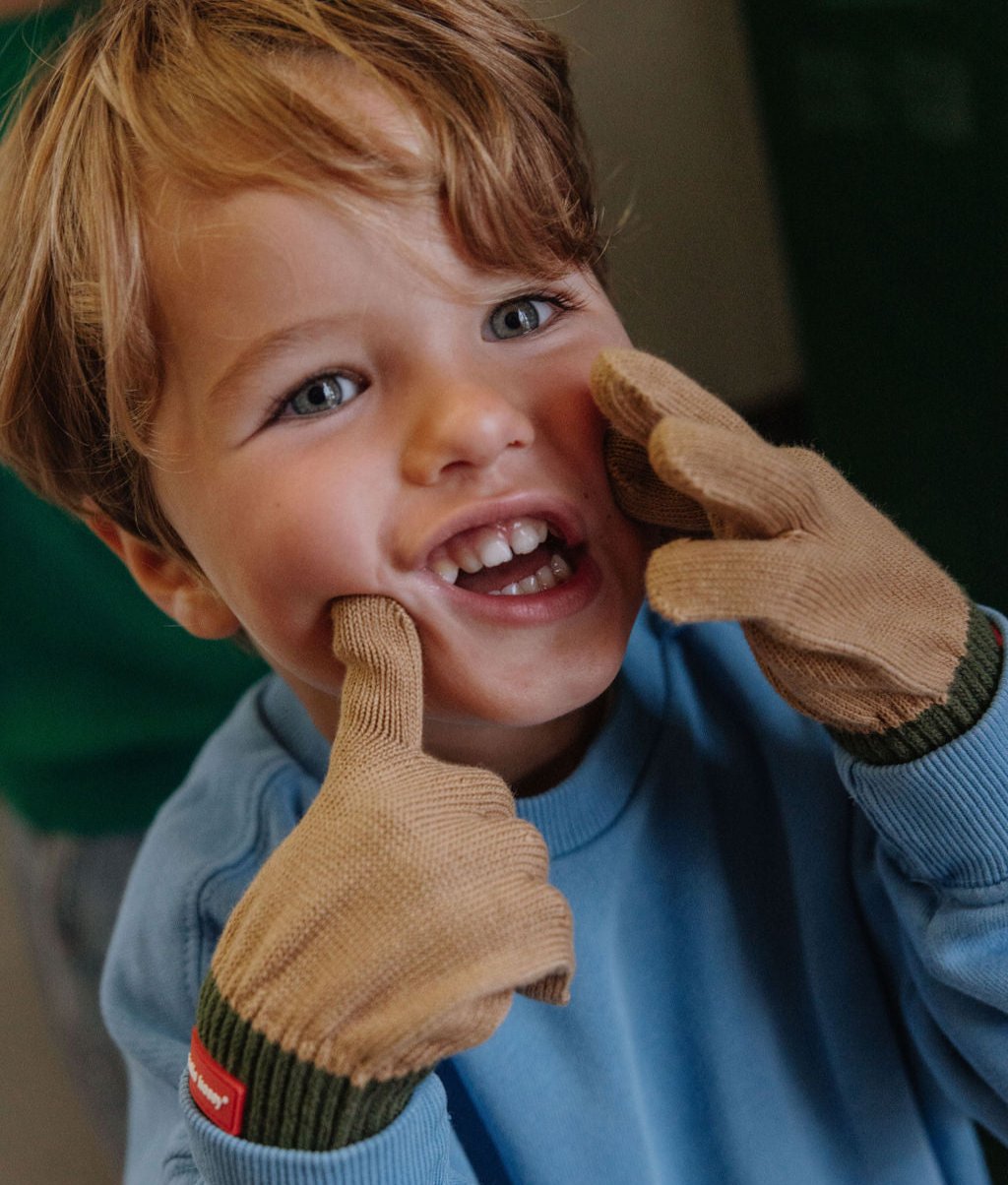 Handy Pistachio Gloves