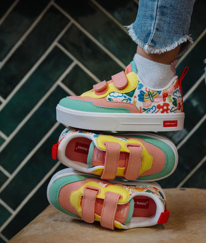 Sneakers enfant rose vert jaune imprimé art multicolore double scratchs Hello Hossy