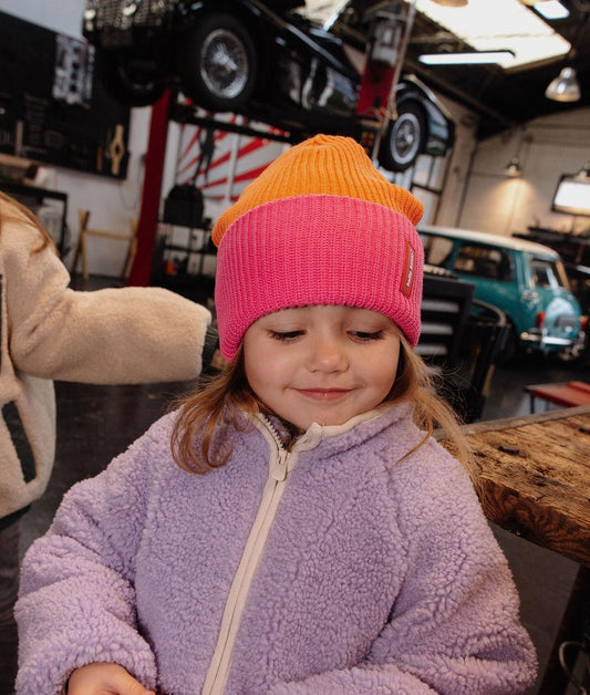 Enfant avec le bonnet Flow Indie - vue de face - Hello Hossy