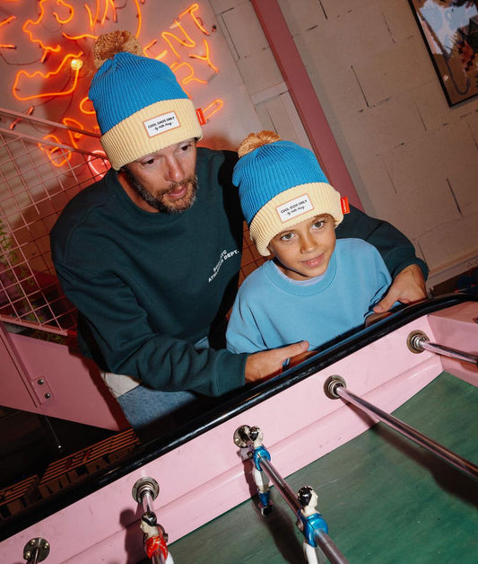 Duo dad child blue Beige pompom beanies Hello Hossy