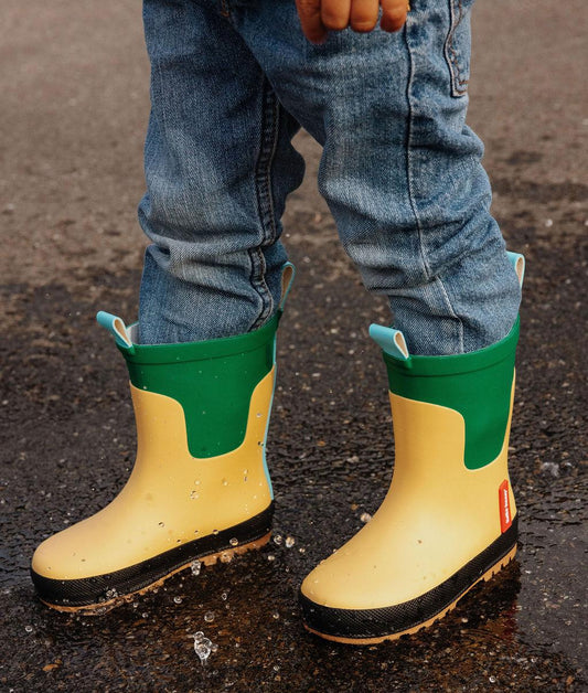 Children's rain boots yellow green black sole Hello Hossy