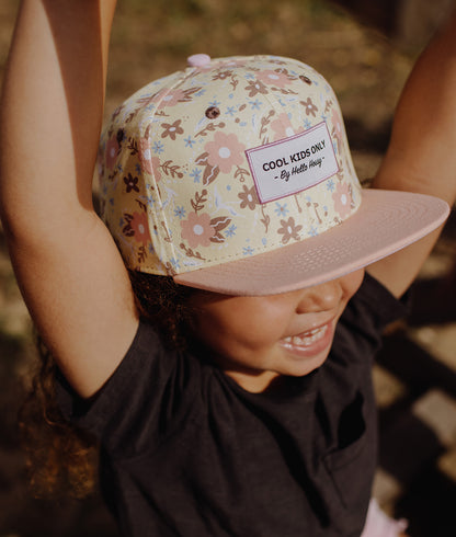 Casquette Enfants Pastel Blossom, visière plate, éco-responsable, certifiée Oeko-Tex, dès 9 mois, Cool Kids Only !