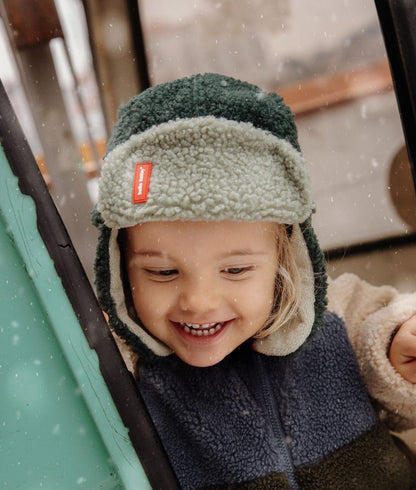 Enfant avec la chapka polaire Cozy Neo – vue de face  – Hello Hossy