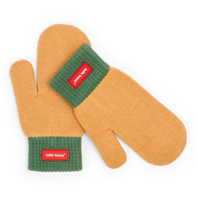 Children's mittens Camel and green label Hello Hossy Hello Hossy