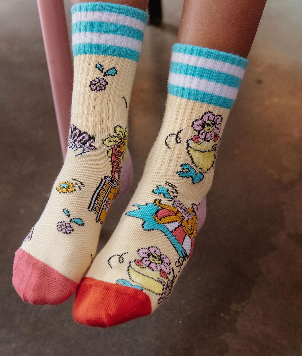 Kids' socks yellow flowers and stripes patterns blue stripes Hello Hossy