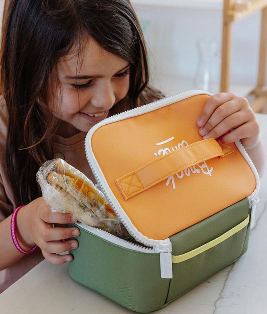 Children's lunch bag green with orange lid zip fastening Hello Hossy