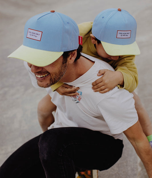 Casquette Parents-Enfants Mini Water, visière courbée, matchy-matchy, 100% coton biologique, dès 9 mois, Cool Kids Only !