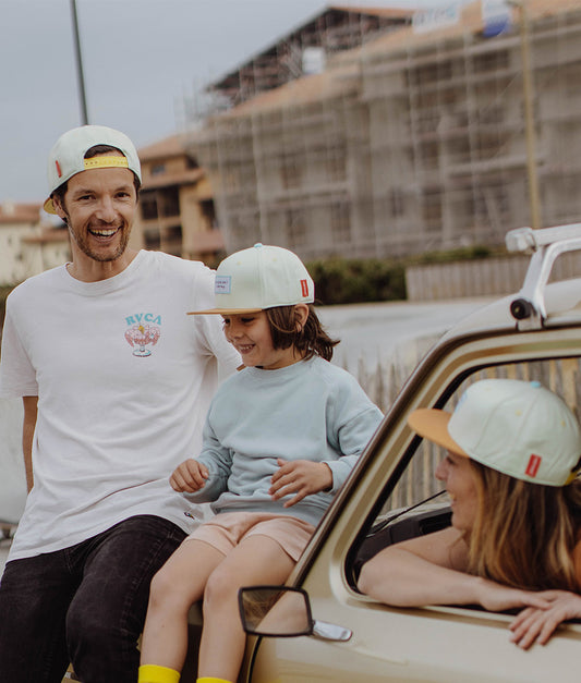 Casquette Parents-Enfants Mini Pistache, visière plate, matchy-matchy, 100% coton biologique, dès 9 mois, Cool Kids Only !