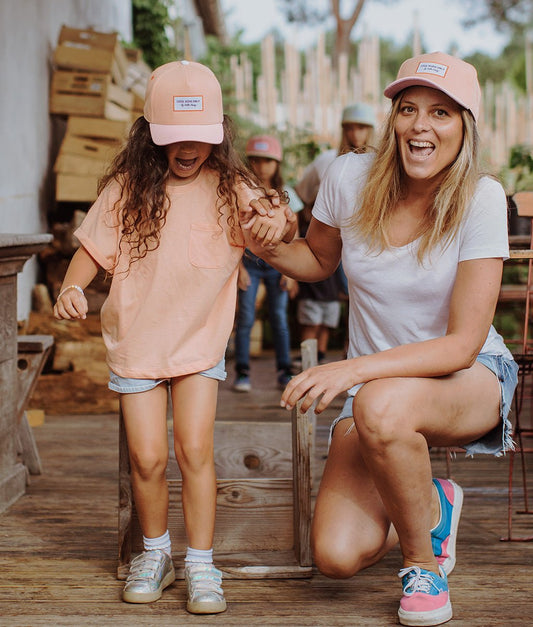 Casquette Parents-Enfants Mini Coral, visière courbée, matchy-matchy, 100% coton biologique, dès 9 mois, Cool Kids Only 