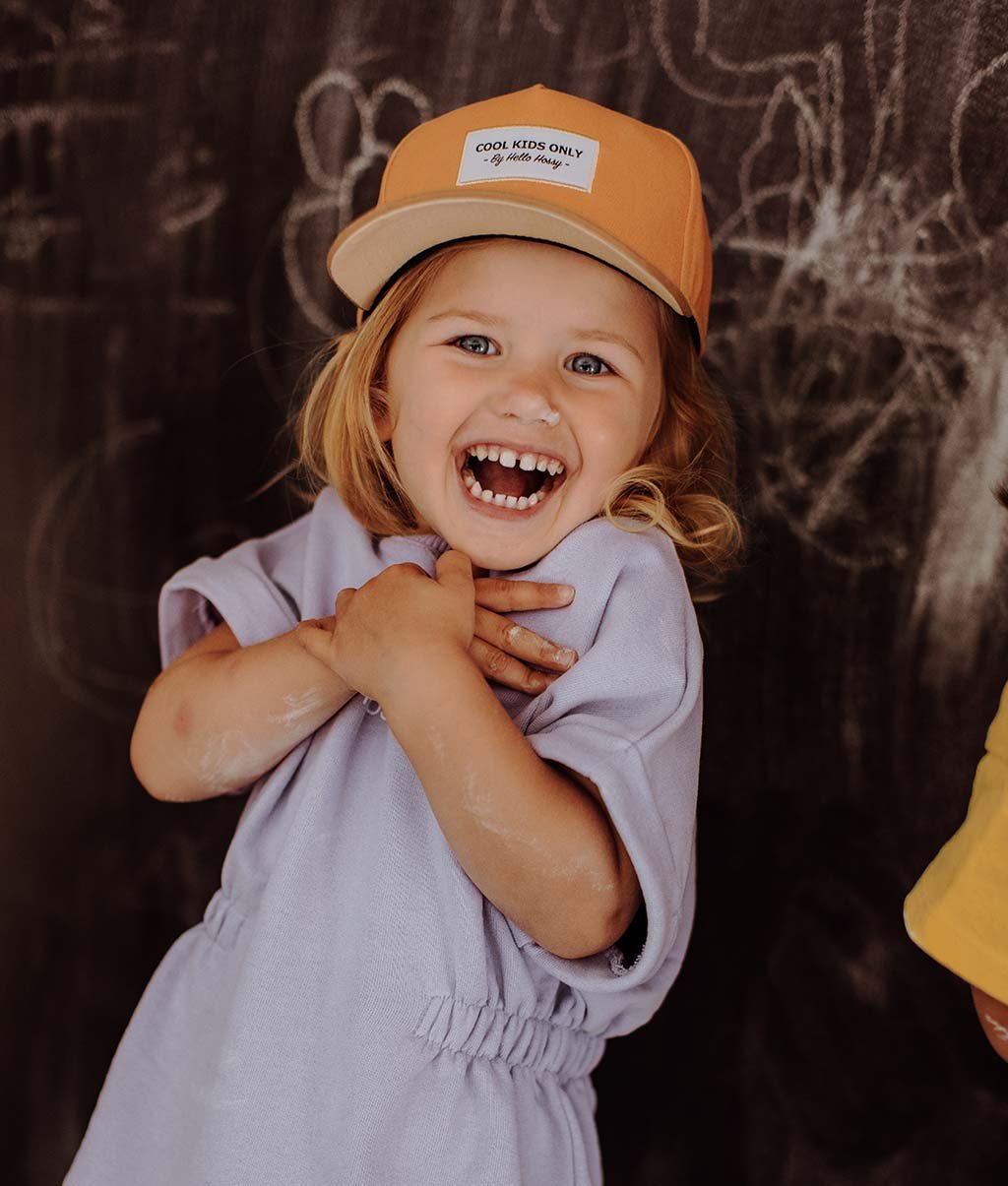 Casquette Enfants Mini Tan, visière courbée, 100% coton biologique, certifiée Oeko-Tex, dès 9 mois, Cool Kids Only !